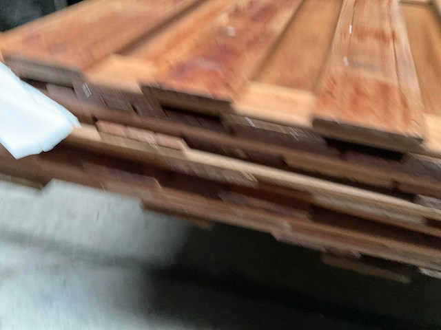 Partij diverse hardhout tuinschermen 180x180 cm - afbeelding 3 van  13