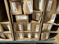 Partij diverse havaianas slippers (236x) - afbeelding 14 van  24