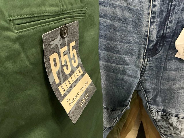 Partij diverse heren broeken purewhite/carhartt/penguin (37x) - afbeelding 7 van  9