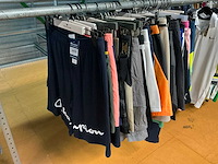Partij diverse heren shorts o.a champion/nike/adidas etc (30x) - afbeelding 1 van  13