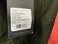 Partij diverse heren shorts o.a guess/lyle&scott/airforce (55x) - afbeelding 11 van  13
