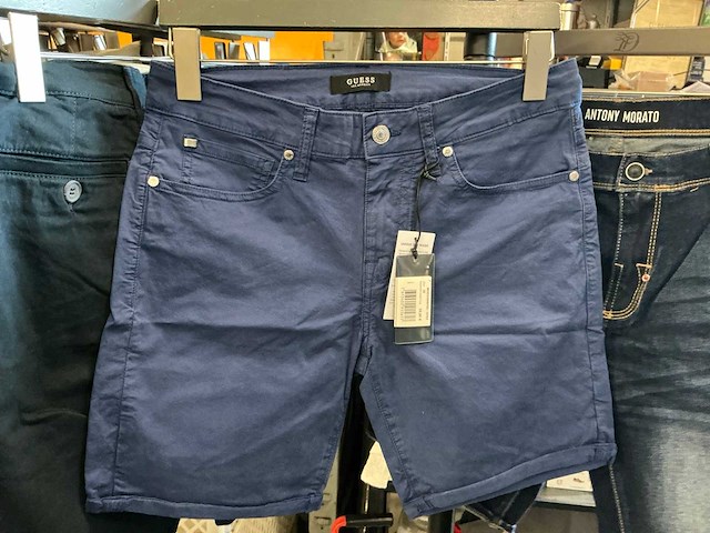 Partij diverse heren shorts o.a guess/lyle&scott/airforce (55x) - afbeelding 12 van  13