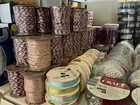 Partij diverse hobby flora craft decorations/ribbons/etc (273x) - afbeelding 3 van  4