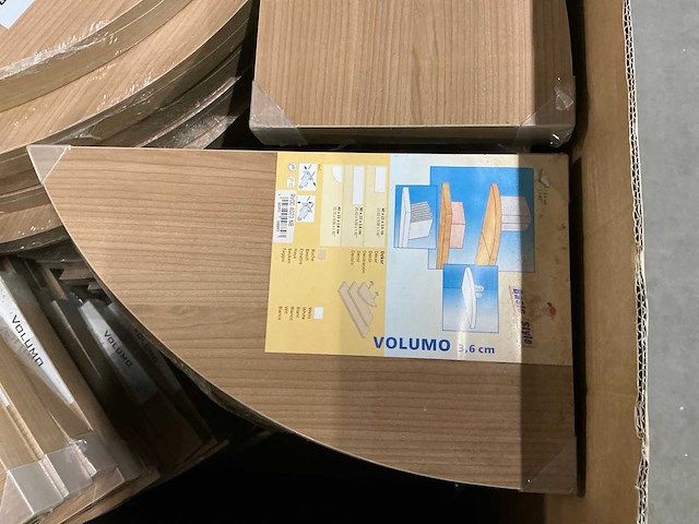 Partij diverse hoek planken (131x) - afbeelding 5 van  6