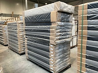 Partij diverse hoofdborden en bedboxen - afbeelding 1 van  8