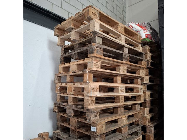 Partij diverse houten pallets - afbeelding 3 van  3