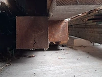 Partij diverse houten planken en balken - afbeelding 2 van  11