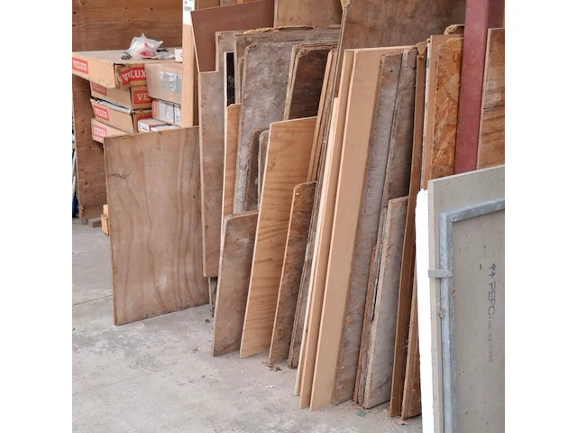 Partij diverse houtplaten - afbeelding 3 van  3