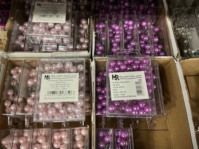 Partij diverse hr hat pins (330x) - afbeelding 10 van  18