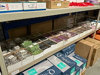 Partij diverse hr hat pins (330x) - afbeelding 1 van  18