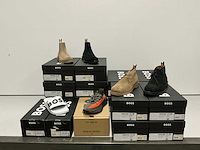 Partij diverse hugo boss heren schoenen (17x)