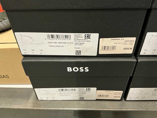Partij diverse hugo boss heren schoenen (17x) - afbeelding 16 van  16