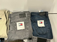 Partij diverse hugo boss/calvin klein/armani exchange/tommy jeans heren broeken (22x) - afbeelding 6 van  19