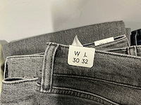 Partij diverse hugo boss/calvin klein/armani exchange/tommy jeans heren broeken (22x) - afbeelding 8 van  19