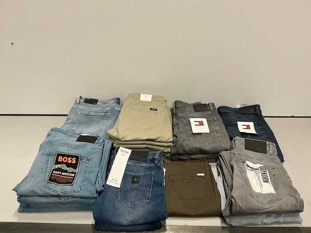 Partij diverse hugo boss/calvin klein/armani exchange/tommy jeans heren broeken (22x) - afbeelding 1 van  19