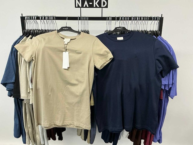 Partij diverse hugo boss/calvin klein/tommy jeans heren t-shirts (57x) - afbeelding 4 van  33