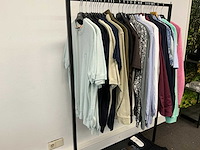 Partij diverse hugoboss/tommyjeans/purepath/calvinklein/etc heren kleding (39x) - afbeelding 1 van  42
