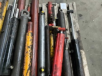 Partij diverse hydrauliek cilinders - afbeelding 6 van  6
