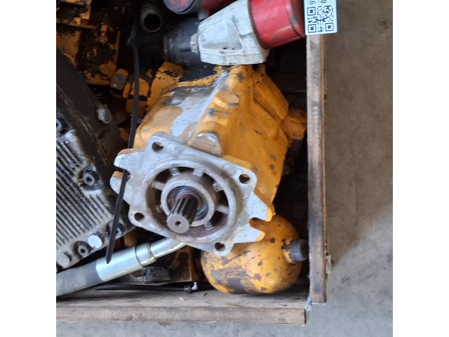 Partij diverse hydraulische pompen - afbeelding 5 van  17