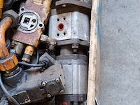 Partij diverse hydraulische pompen - afbeelding 8 van  17