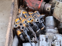 Partij diverse hydraulische pompen - afbeelding 13 van  17