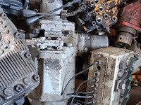 Partij diverse hydraulische pompen - afbeelding 17 van  17