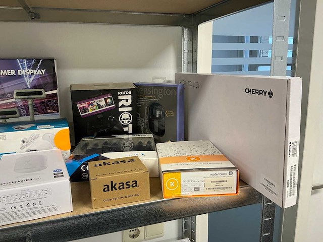 Partij diverse ict items (38x) - afbeelding 15 van  18