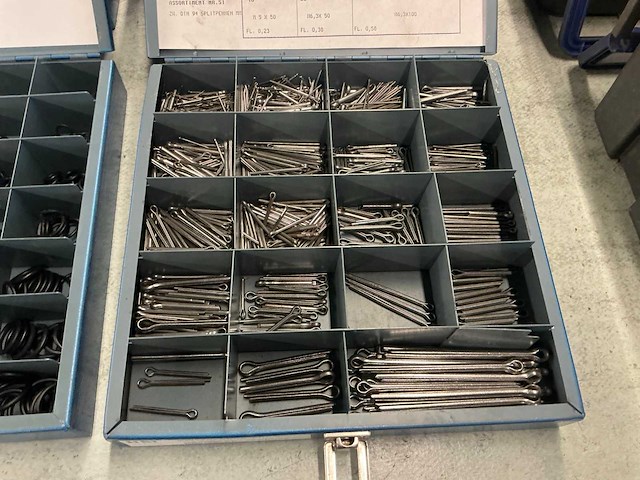 Partij diverse ijzerwaren en klein materiaal - afbeelding 10 van  11
