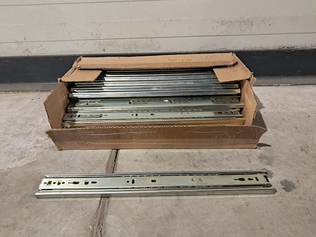 Partij diverse ijzerwaren - afbeelding 2 van  7