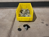 Partij diverse ijzerwaren - afbeelding 3 van  7