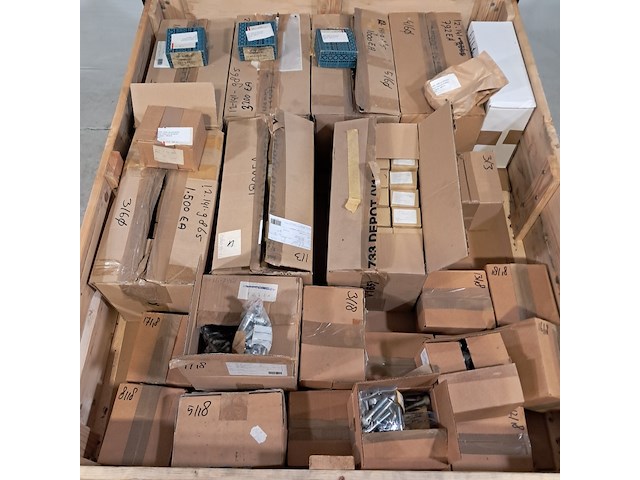 Partij diverse ijzerwaren - afbeelding 2 van  7