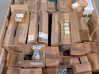 Partij diverse ijzerwaren - afbeelding 2 van  7