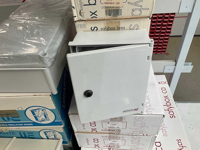 Partij diverse industriële behuizingen (27x) - afbeelding 5 van  7