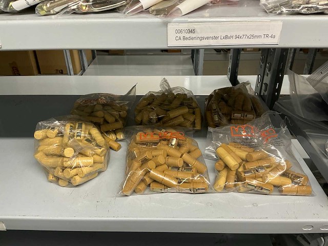 Partij diverse installatie benodigdheden - afbeelding 5 van  41