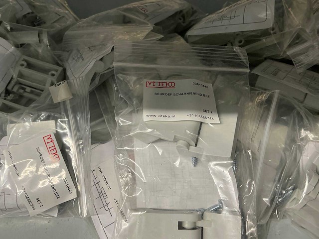 Partij diverse installatie benodigdheden - afbeelding 20 van  41