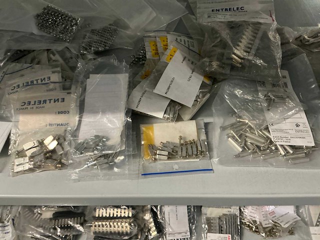 Partij diverse installatie benodigdheden - afbeelding 3 van  16