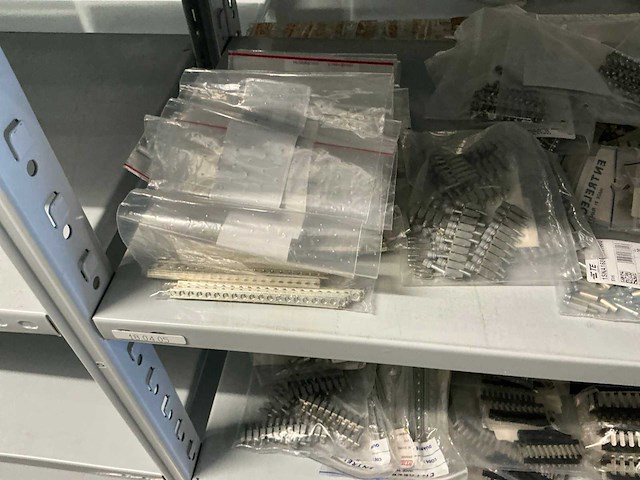 Partij diverse installatie benodigdheden - afbeelding 5 van  16