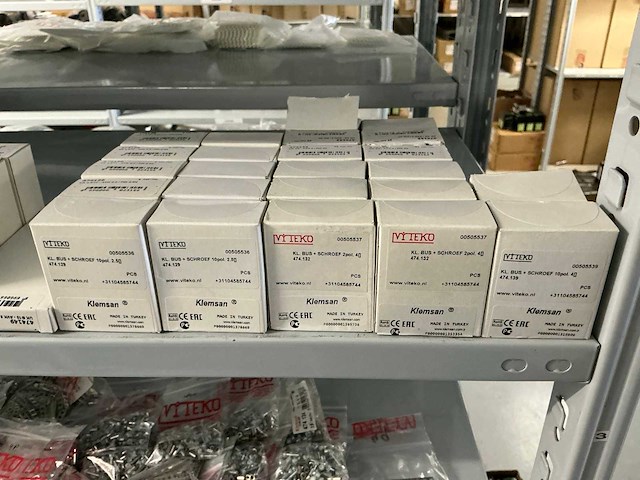 Partij diverse installatie benodigdheden - afbeelding 9 van  16