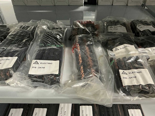 Partij diverse installatie items - afbeelding 2 van  14