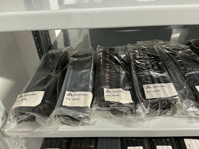 Partij diverse installatie items - afbeelding 3 van  14