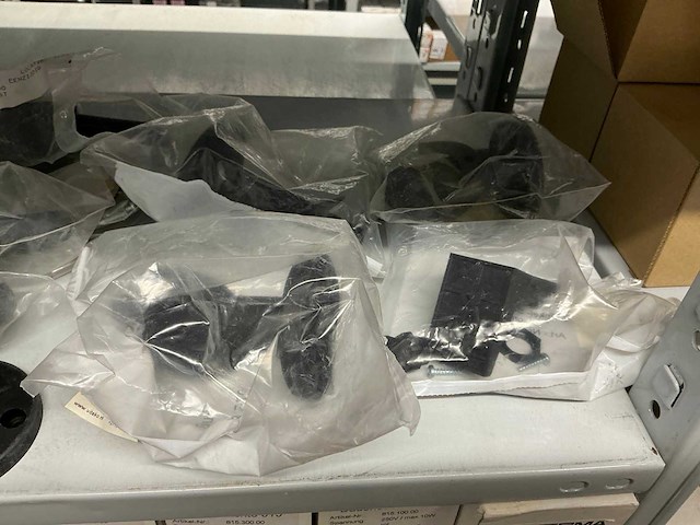 Partij diverse installatie items - afbeelding 9 van  33