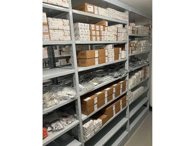 Partij diverse installatie items - afbeelding 34 van  55