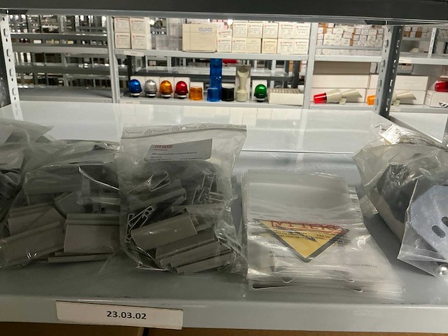 Partij diverse installatie materialen - afbeelding 15 van  17