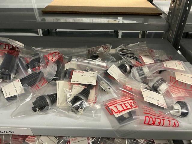 Partij diverse installatie materialen - afbeelding 22 van  56