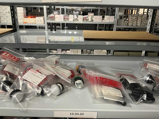 Partij diverse installatie materialen - afbeelding 38 van  56