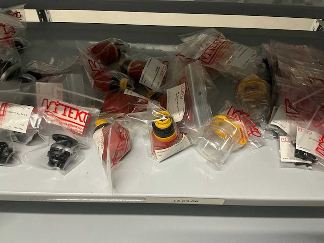 Partij diverse installatie materialen - afbeelding 51 van  56