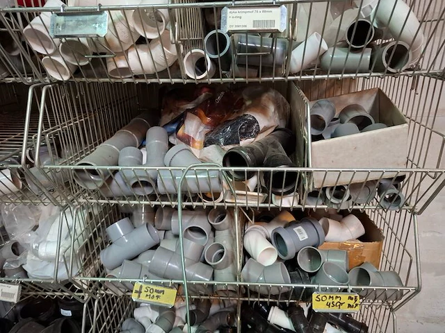 Partij diverse installatiemateriaal - afbeelding 24 van  34