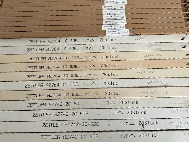 Partij diverse insteekrelais/printrelais (1460x) - afbeelding 12 van  15