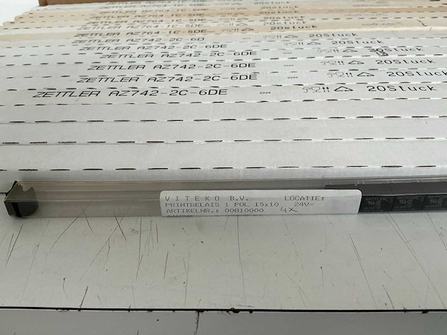 Partij diverse insteekrelais/printrelais (1460x) - afbeelding 14 van  15