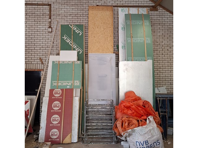 Partij diverse isolatiemateriaal - afbeelding 1 van  9